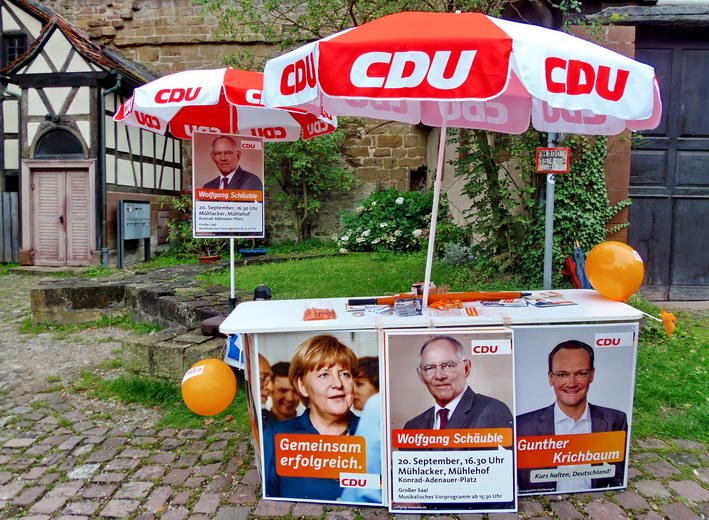 Infostand ohne Besetzung