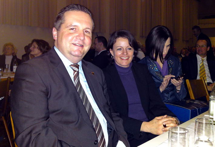 Ministerprsident Stefan Mappus und Viktoria Schmid