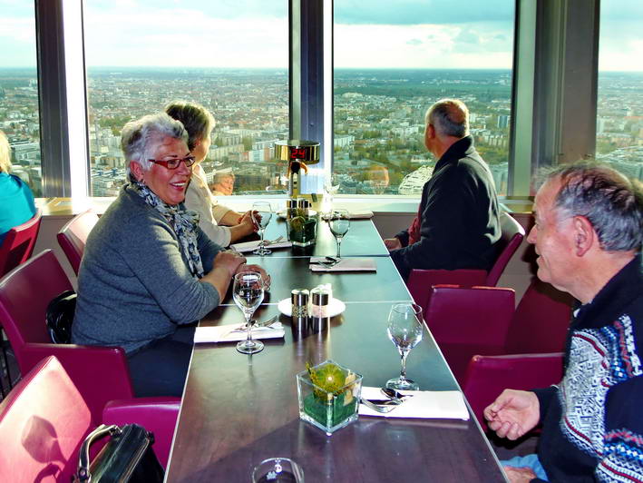 im Restaurant des Fernsehturmes