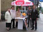 Die Gemeinderatskandidatinnen und Kandidaten in Maulbronn, Schmie und Zaisersweiher auf Werbetour - 05.06.2004